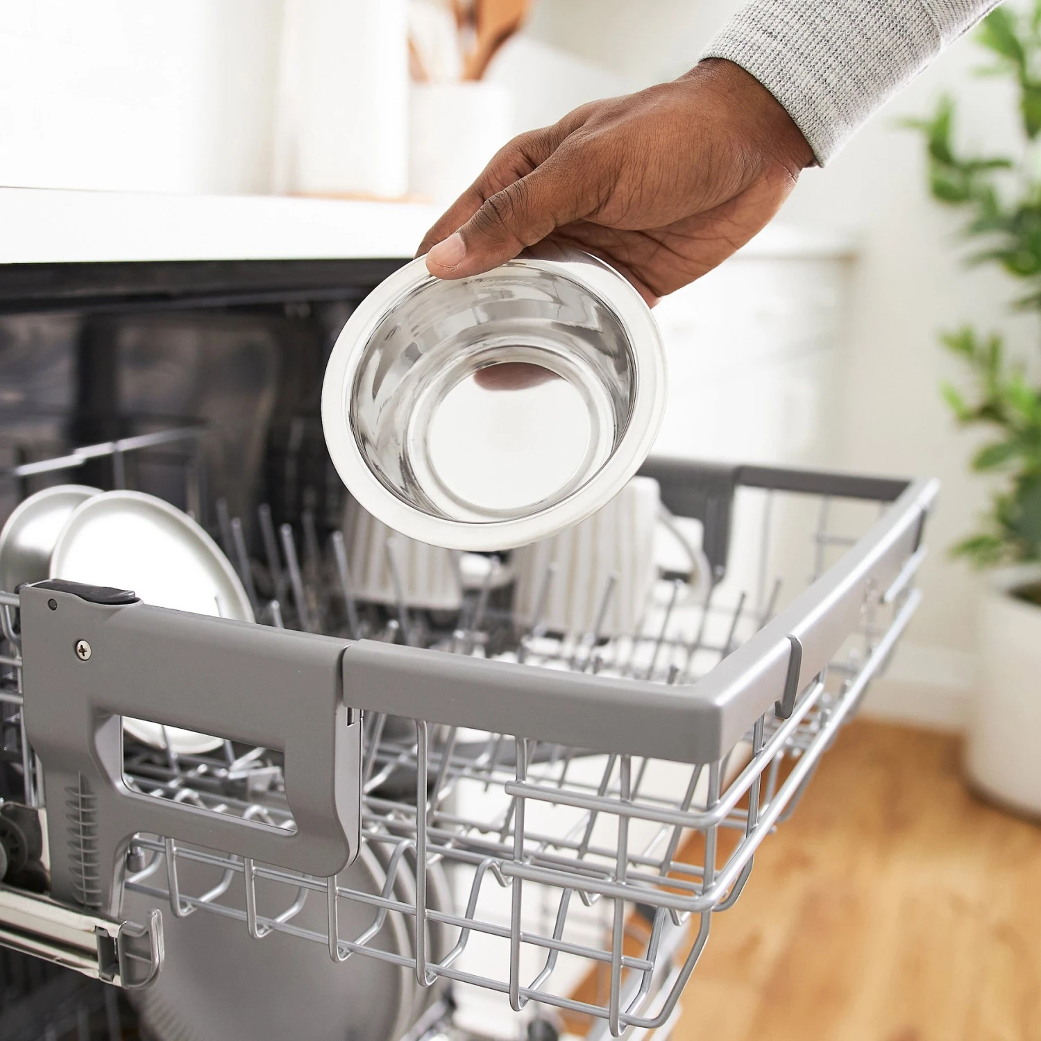 Frisco Elevated Diamond Stainless Steel Double Diner Dog & Cat Bowl Frisco Elevated Diamond Stainless Steel Double Diner Dog & Cat Bowl -Frisco Sales Store 257147 PT4. AC SS1800 V1615987619