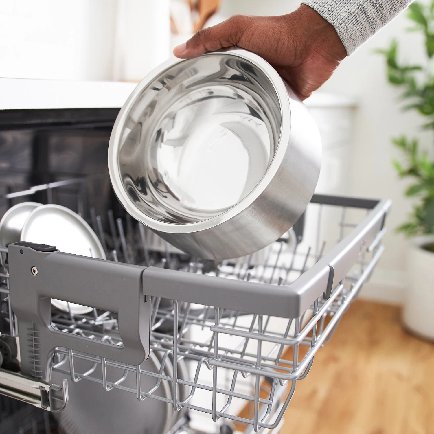 Frisco Insulated Non-Skid Stainless Steel Dog & Cat Bowl Frisco Insulated Non-Skid Stainless Steel Dog & Cat Bowl -Frisco Sales Store 261757 PT6. AC SS1800 V1623937349