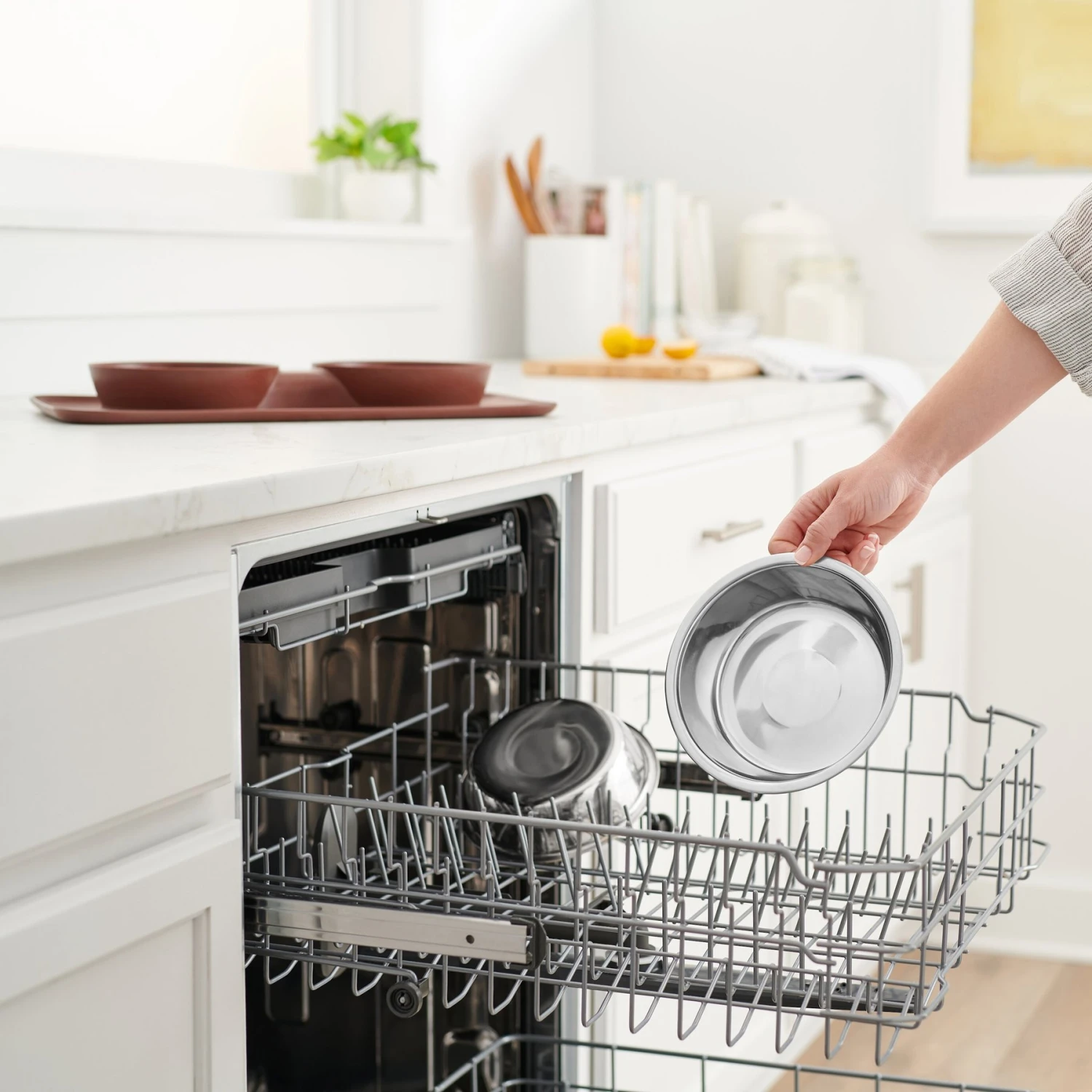 Frisco Silicone Stainless Steel Double Diner Dog & Cat Bowl, Brown Frisco Silicone Stainless Steel Double Diner Dog & Cat Bowl, Brown -Frisco Sales Store 277551 PT6. AC SS1800 V1630358055