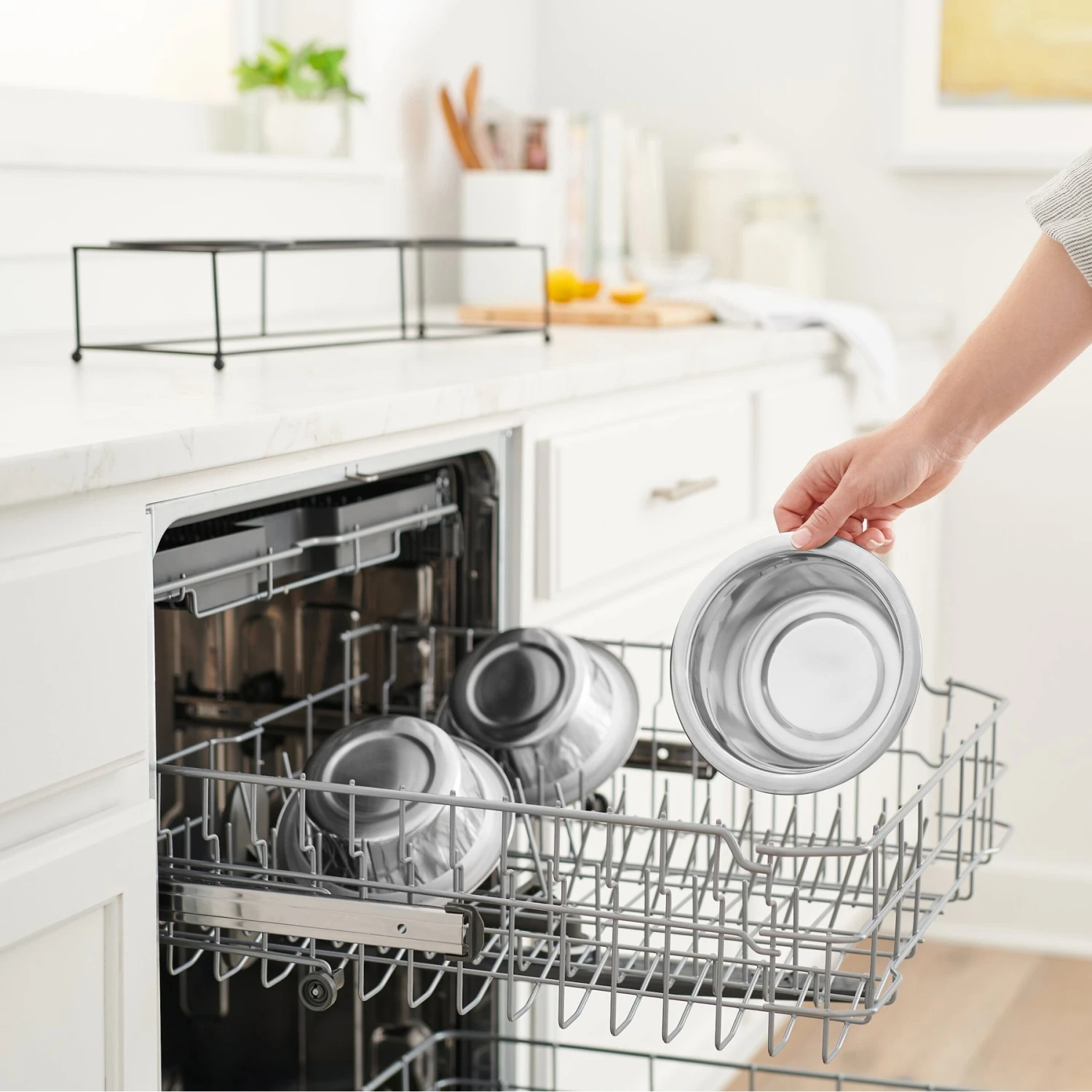 Frisco Multi Pet Feeding 3-Bowls Straight Stainless Steel Dog & Cat Bowl Frisco Multi Pet Feeding 3-Bowls Straight Stainless Steel Dog & Cat Bowl -Frisco Sales Store 277568 PT6. AC SS1800 V1630357544