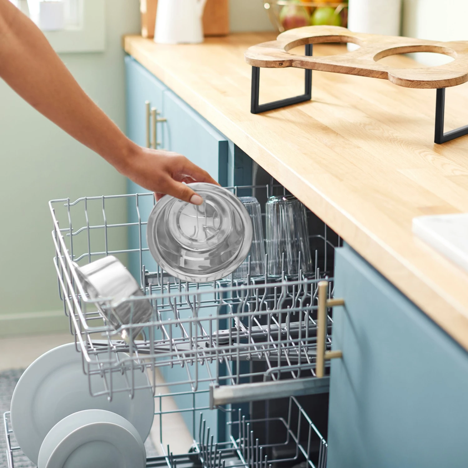 Frisco Premium Wood Elevated Bone Shape Stainless Steel Double Diner Dog & Cat Bowl, 3 Cup Frisco Premium Wood Elevated Bone Shape Stainless Steel Double Diner Dog & Cat Bowl, 3 Cup -Frisco Sales Store 331497 PT6. AC SS1800 V1657656892