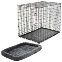 Frisco Heavy Duty Single Door Wire Dog Crate & MidWest Quiet Time Fleece Dog Crate Mat